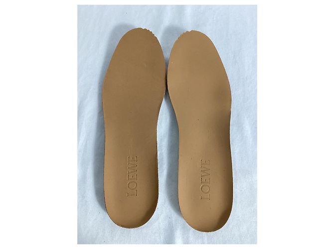 Sapatos Derby de couro preto com logo Loewe e aba no calcanhar - vista 19