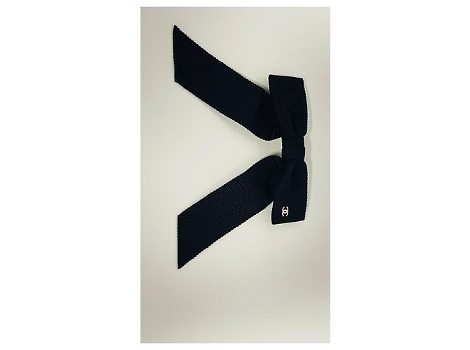 Spilla a fiocco Chanel logo cc Nero - vista 7