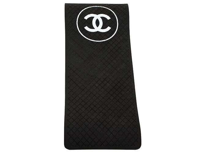 Chanel yoga mat black with CC logo White Silver hardware - view 3