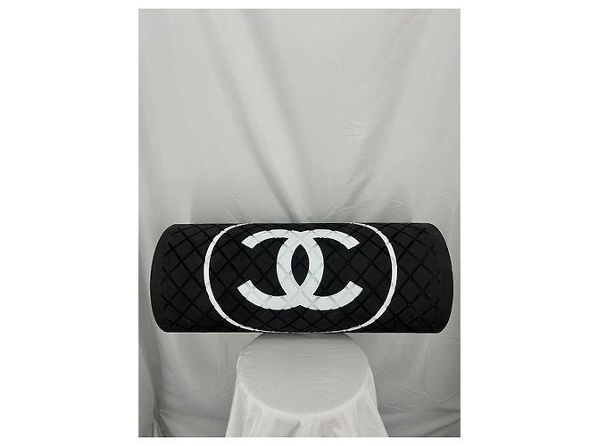 Chanel yoga mat black with CC logo White Silver hardware - view 4