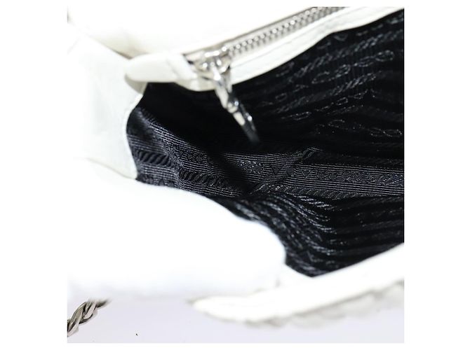 PRADA Borsa a Spalla con Catena Arricciata in Pelle Bianca Argento Auth mr992 Bianco - vista 21