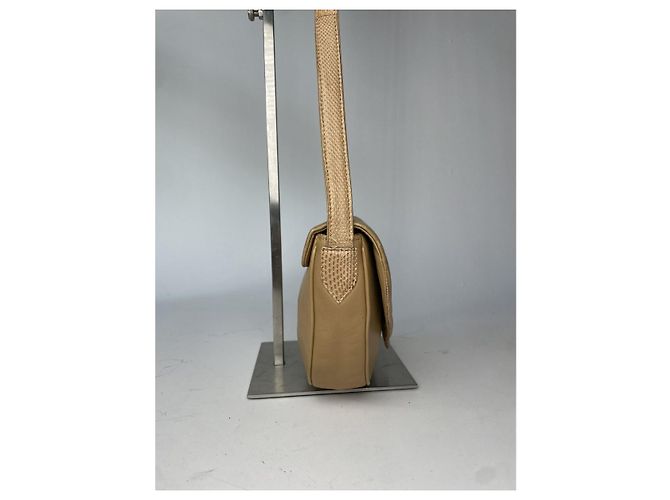 Bolsa de couro marrom Givenchy Infinity - vista 4