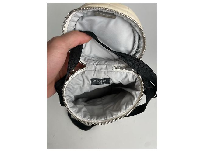 Sac à main en polyester blanc Chanel - vue 2