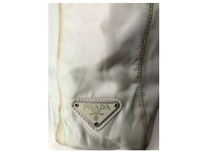 Prada Re-Edition 2005 Zip weiße Polyester-Handtasche - Ansicht 3