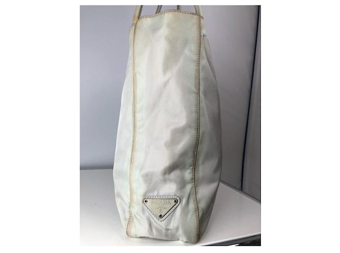 Prada Re-Edition 2005 Zip weiße Polyester-Handtasche - Ansicht 4