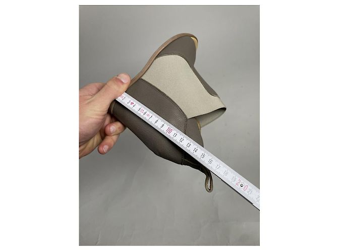 Maison Martin Margiela Grauer Lederabsatz - Ansicht 2