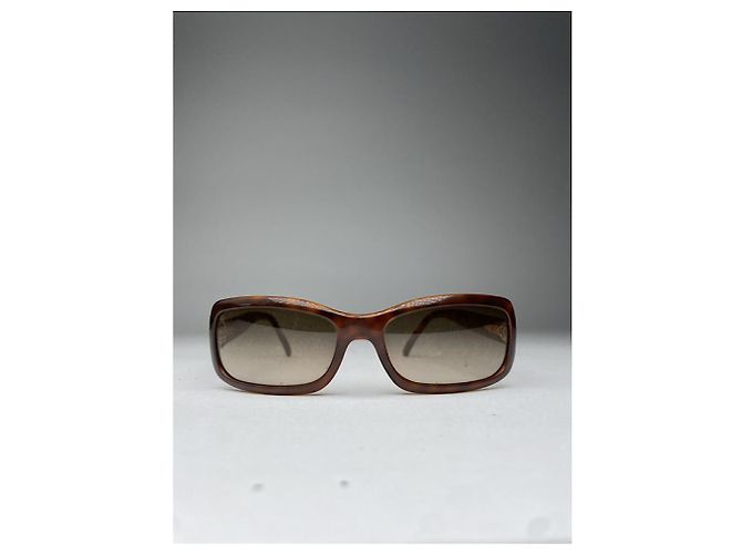 Timeless Gafas de sol de plástico marrón de Chanel Castaño - vista 2