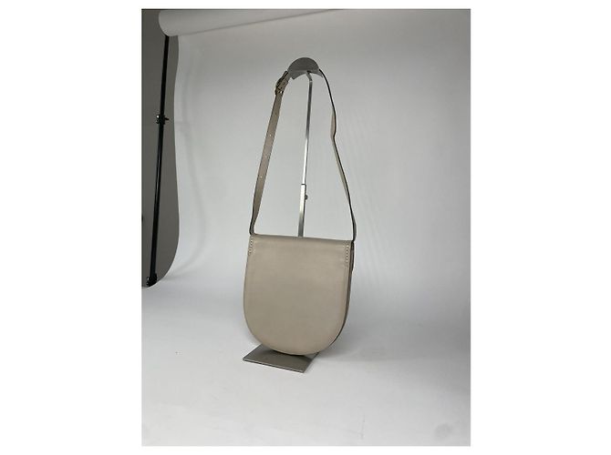 Yves Saint Laurent White Leather Handbag - view 4