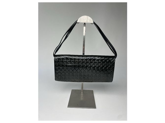 Pleats Please schwarze vegane Lederhandtasche - Ansicht 3