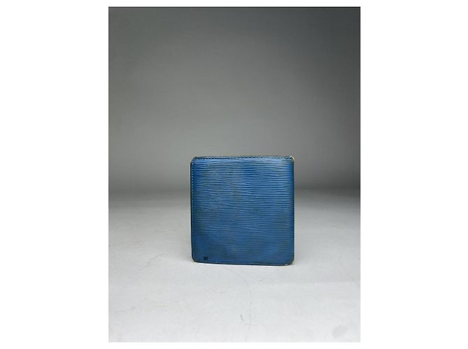 Borsa in pelle blu New Wave di Louis Vuitton - vista 2