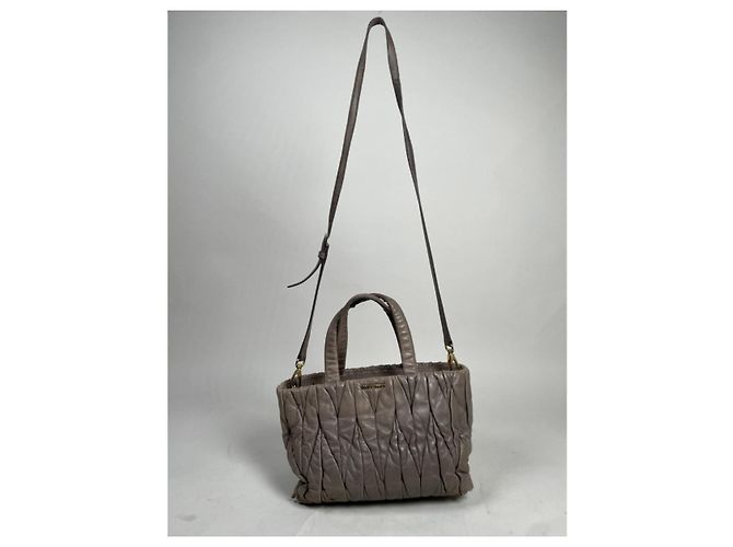Borsa a mano in pelle matelassé viola Miu Miu Porpora - vista 2