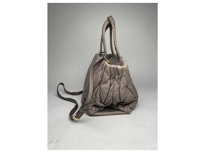 Borsa a mano in pelle matelassé viola Miu Miu Porpora - vista 4