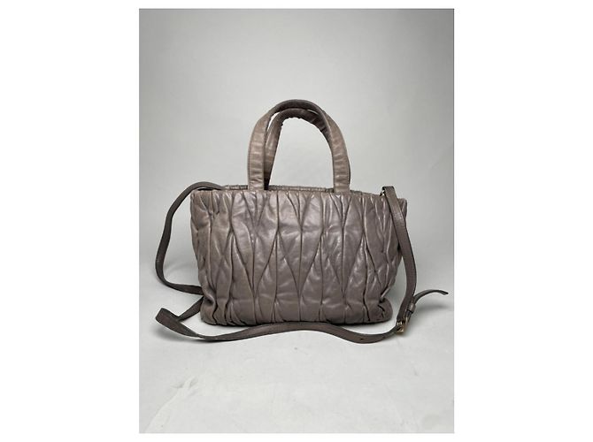 Borsa a mano in pelle matelassé viola Miu Miu Porpora - vista 5
