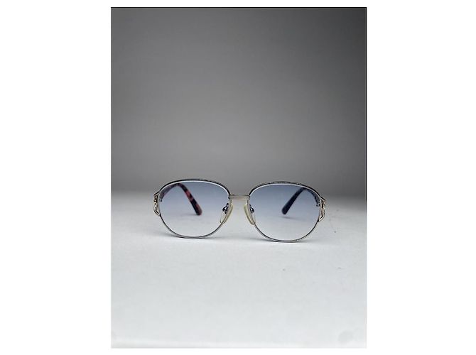 Yves Saint Laurent Gold Metal Sunglasses Golden - view 3