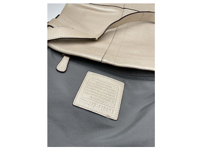 Coach Signature Sufflette Beiger Lederhandtasche - vista 3