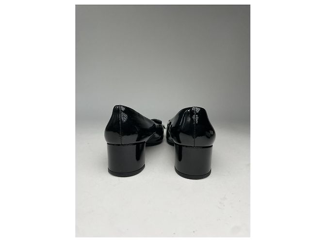 Louis Vuitton Upper Case Black Patent Leather Flat - view 4