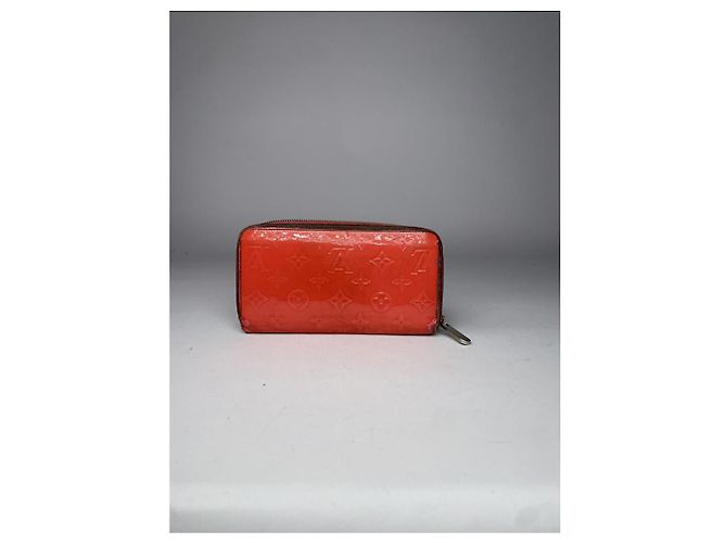 Cartera de cuero rojo Zippy de Louis Vuitton Roja - vista 3