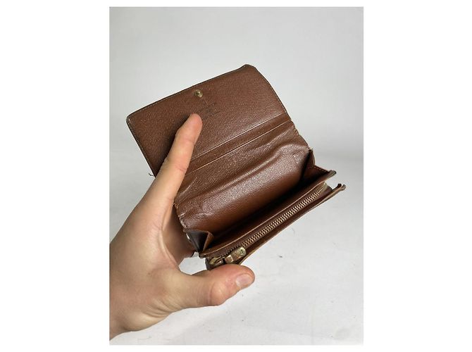 Cartera de cuero marrón Alexandra de Louis Vuitton Castaño - vista 4