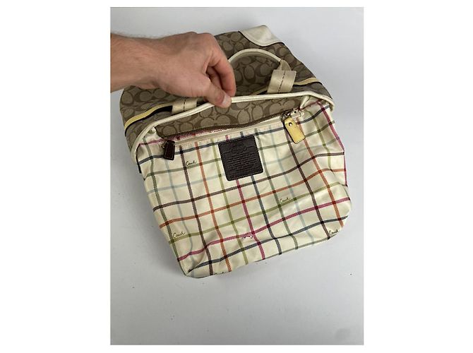 Borsa a mano in pelle marrone Sufflette Signature di Coach - vista 2