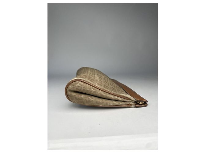 Clutch in cotone marrone Fendi Baguette - vista 5