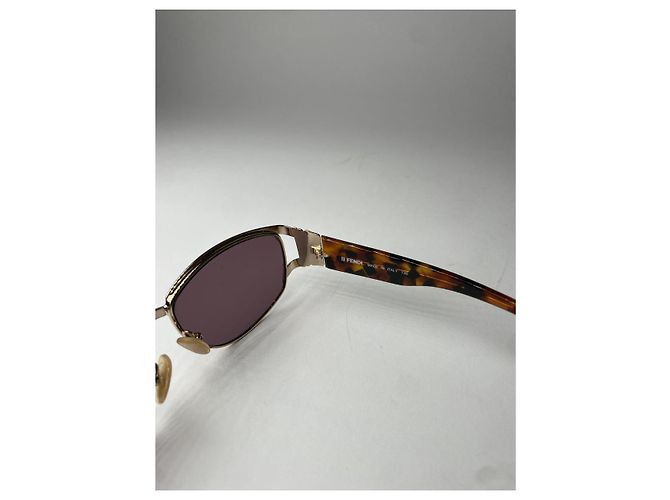 Gafas de sol de metal dorado Fendi - vista 5