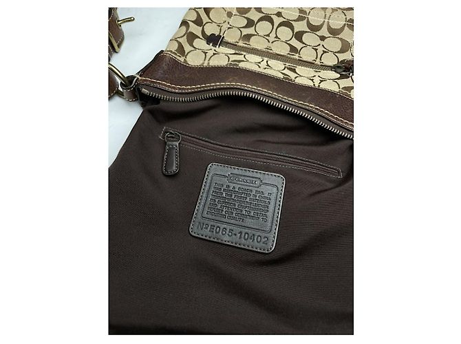 Coach Signature Sufflette Beiger Lederhandtasche - Ansicht 4