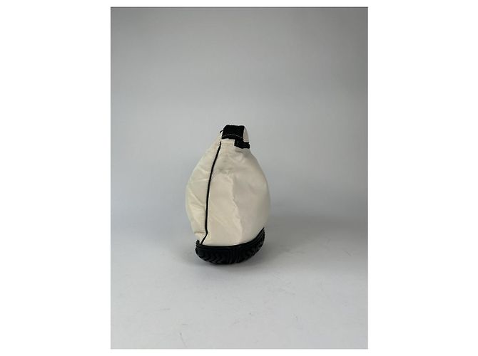 Borsa a mano in plastica bianca Issey Miyake Bianco - vista 2