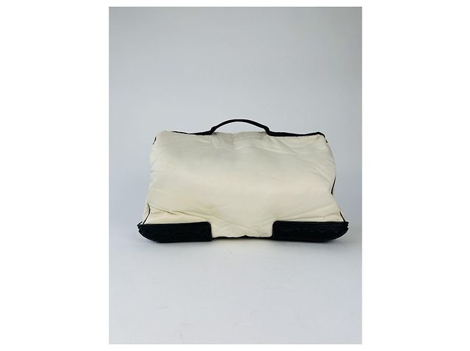 Borsa a mano in plastica bianca Issey Miyake Bianco - vista 4