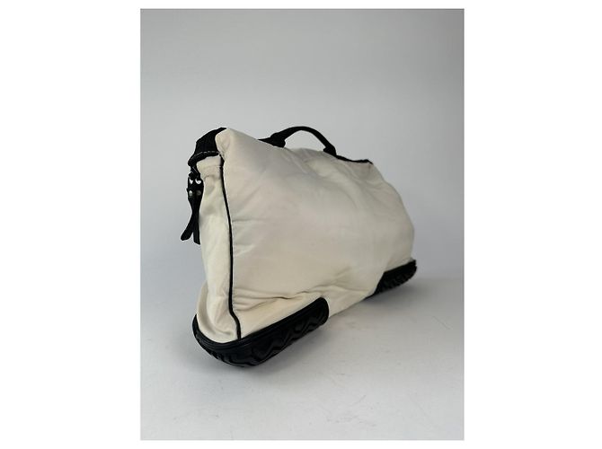 Borsa a mano in plastica bianca Issey Miyake Bianco - vista 5