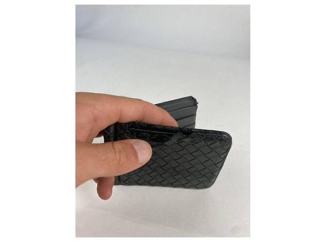 Schwarze Lederhandtasche von Bottega Veneta - Ansicht 3