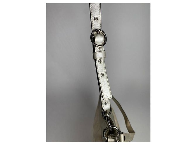 Borsa in pelle argentata Sufflette Signature di Coach Argento - vista 3