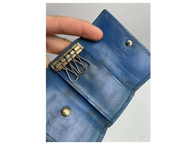 Borsa in pelle blu Lockme di Louis Vuitton - vista 3