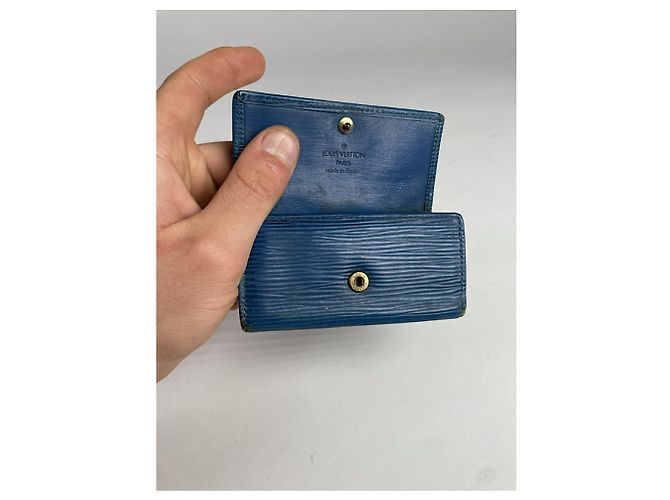 Borsa in pelle blu Lockme di Louis Vuitton - vista 5