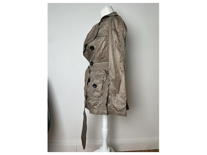Burberry Waterloo grauer Polyester-Trenchcoat - Ansicht 3