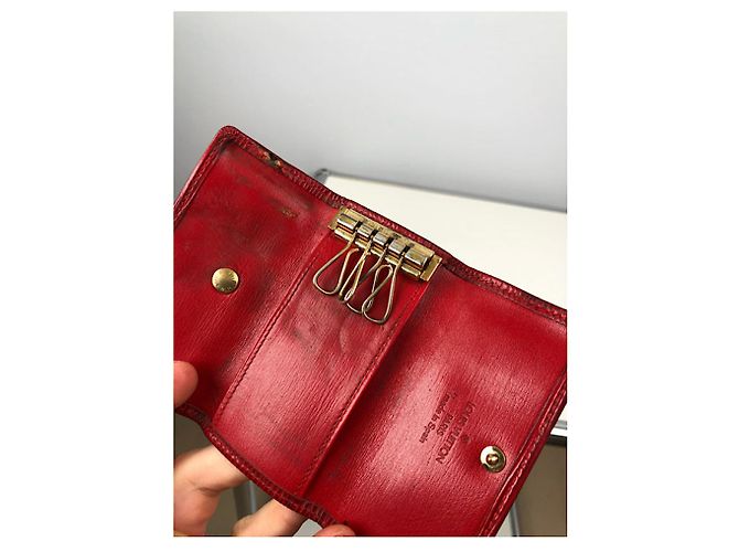 Borsa in pelle rossa Dauphine di Louis Vuitton Rosso - vista 5