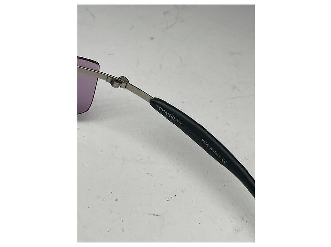 Gafas de sol de metal morado Chanel Púrpura - vista 4