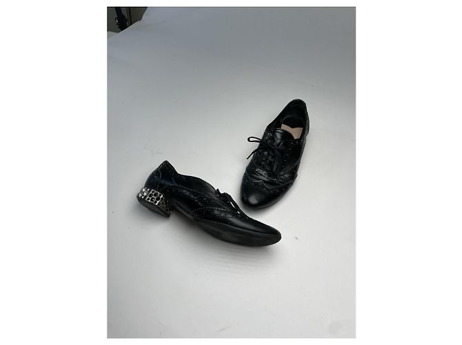 Miu Miu Schwarzes Leder Schnürschuh - Ansicht 5