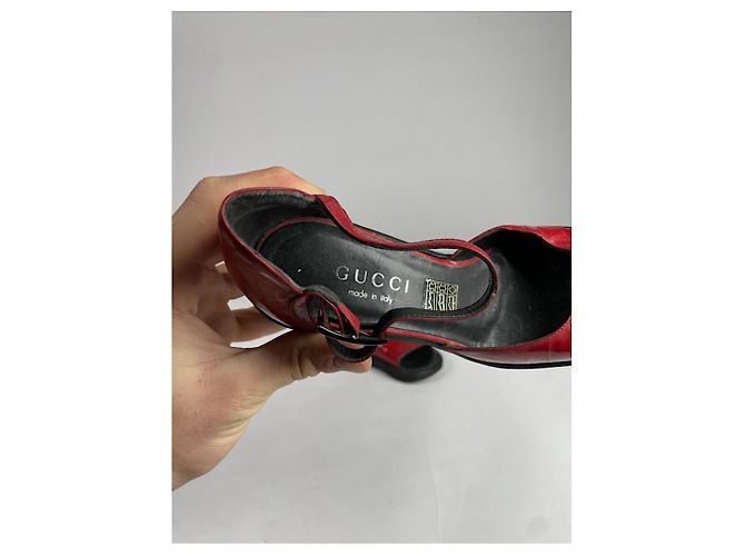 Gucci schwarze Lacklederabsätze - Ansicht 3