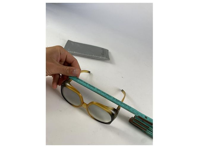 Gafas de sol de plástico amarillo Dior - vista 5