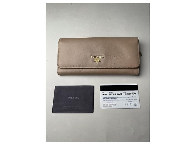 Prada Gold Leather Wallet Golden - view 2