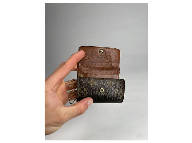 Borsa in pelle marrone Lockme di Louis Vuitton - vista 5