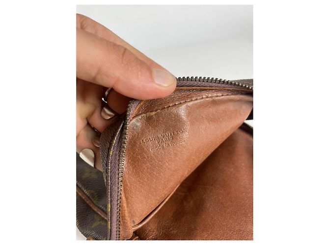 Borsa a mano in pelle marrone Amazon Louis Vuitton - vista 4