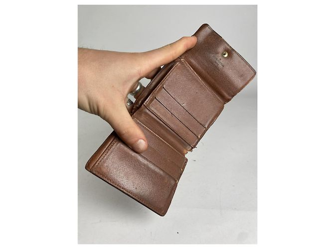 Billetera de cuero marrón Louis Vuitton Retiro Castaño - vista 4