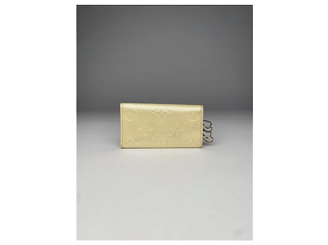 Borsa in pelle bianca Lockme di Louis Vuitton Bianco - vista 2