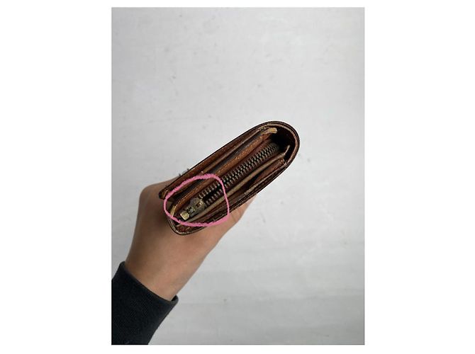 Billetera de cuero marrón Louis Vuitton Flore Castaño - vista 4