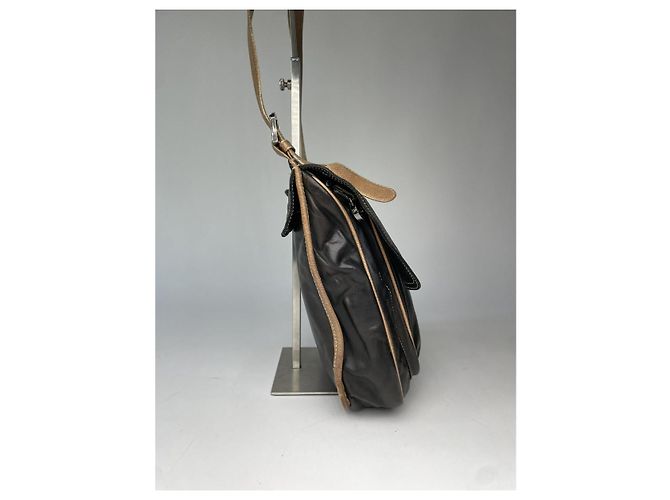 Borsa a mano in pelle nera Loewe Amazona Nero - vista 3