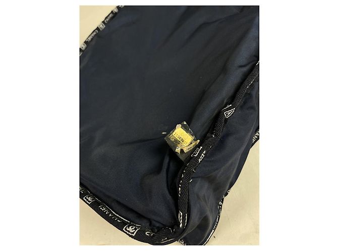 Bolsa de mão Chanel Trendy CC Vanity em poliéster azul marinho - vista 4