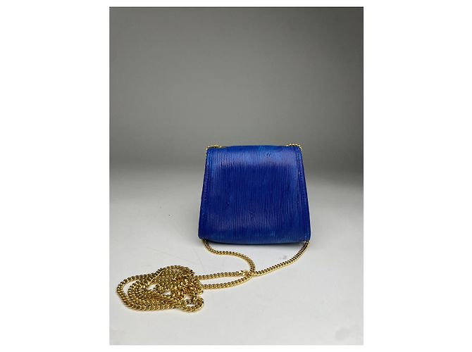 Borsa a mano mini Pocket in pelle blu di Givenchy - vista 5