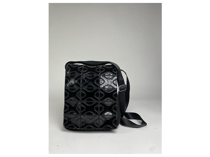 Borsa a mano in pelle vegana nera Pleats Please Nero - vista 2