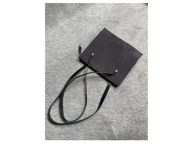 Loewe Handtasche aus schwarzem Polyester - Ansicht 2
